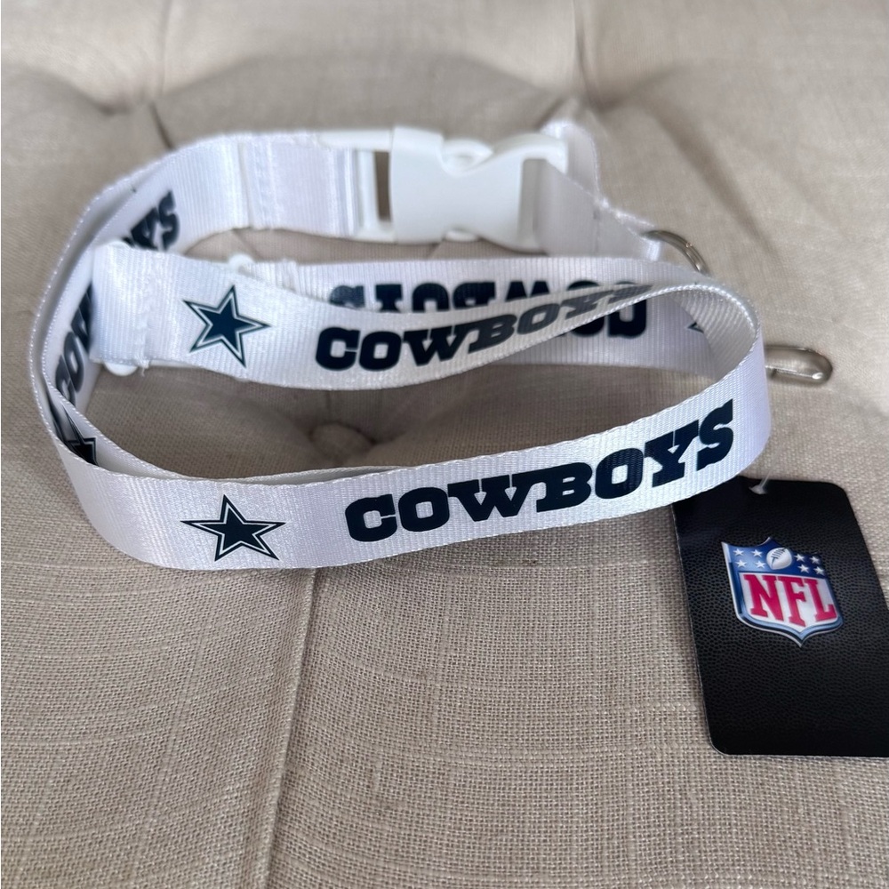 Dallas Cowboys Officially NFL Licensed Lanyard